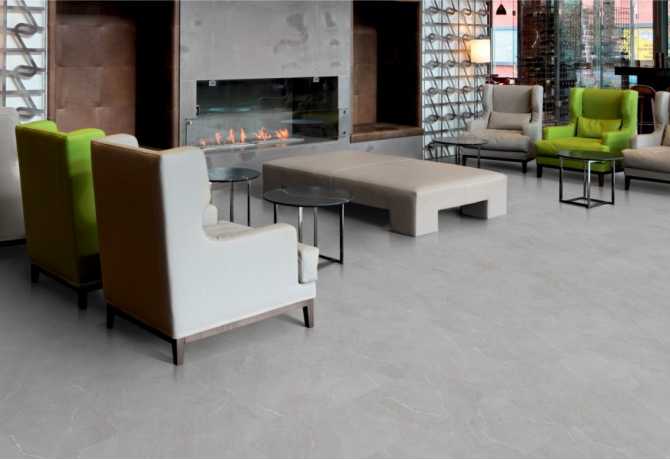 Grey mounstain tile
